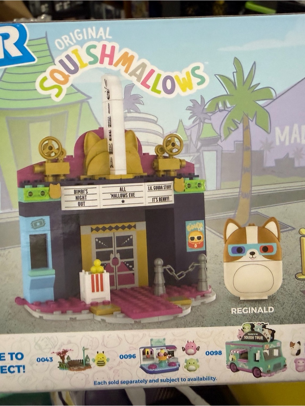 Squishmallows Reginald Movie Theater Playset - Pink, Purple, Yellow, Green, Blue